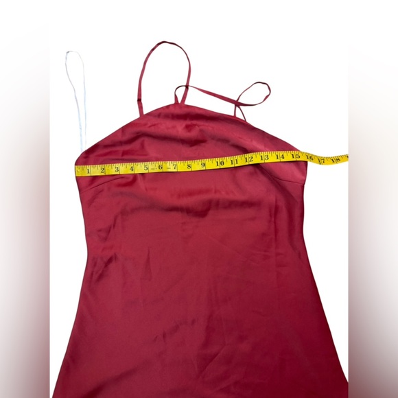Lulu's Strappy Red Backless Dress Size Medium. E18 - Picture 12 of 13